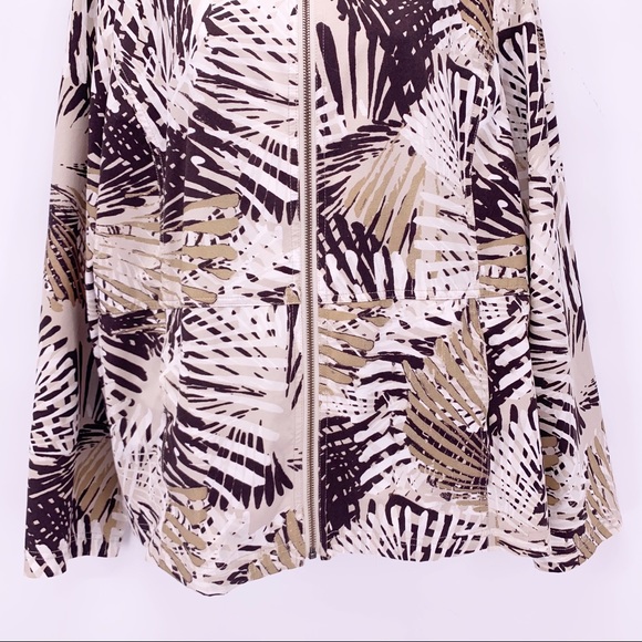 Zenergy by Chico’s Zip Up Jacket Size 2/Large - Picture 3 of 6